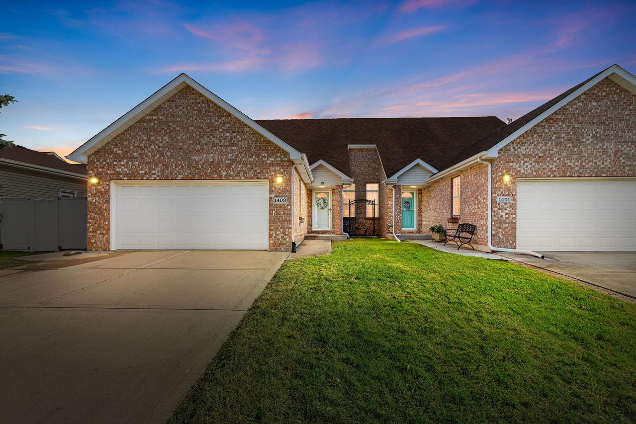 1403 Coral Bell Dr., Joliet, IL 60435