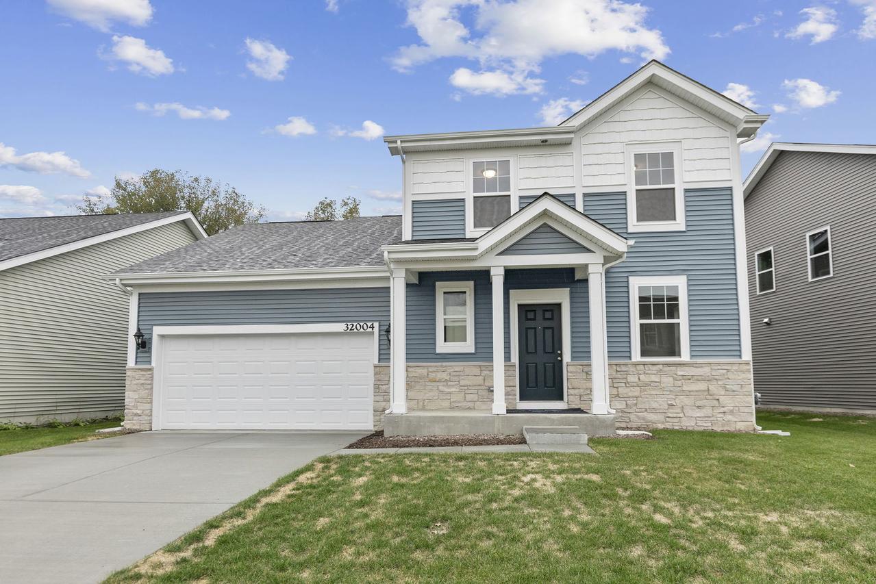 32004 Savannah Dr., Lakemoor, IL 60051