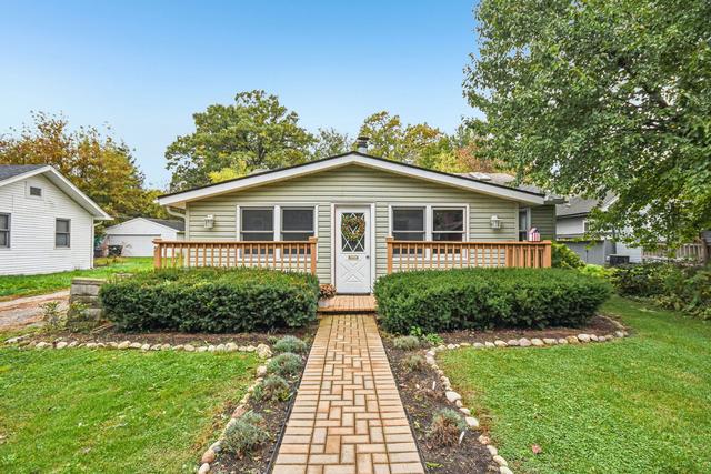 New Homes with Master Bedrooms on the 1st Floor in Island Lake: October 11th to October 17th