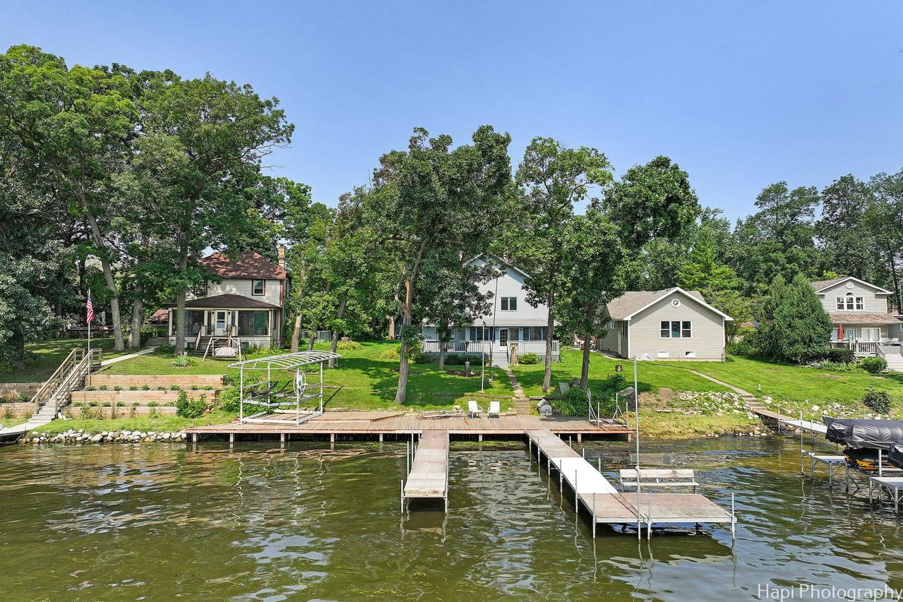 42385 N Woodbine Ave., Antioch, IL 60002