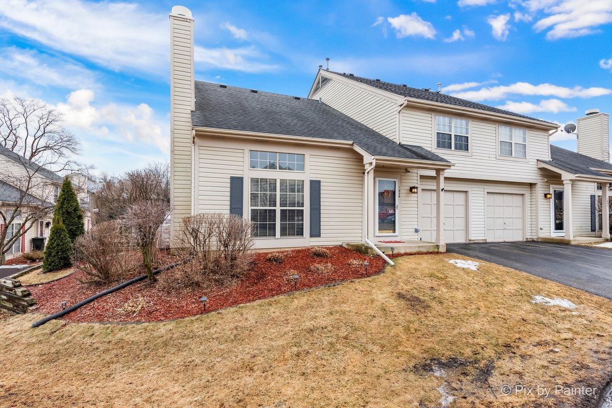 1056 N Knollwood Dr., Palatine, IL 60067