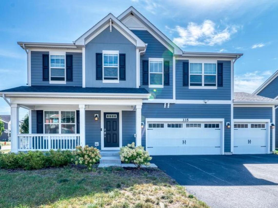 335 Snowdrop Ln., Elgin, IL 60124