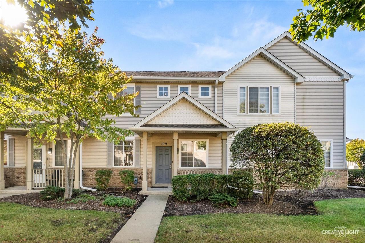 109 Yarrow Ct., Romeoville, IL 60446