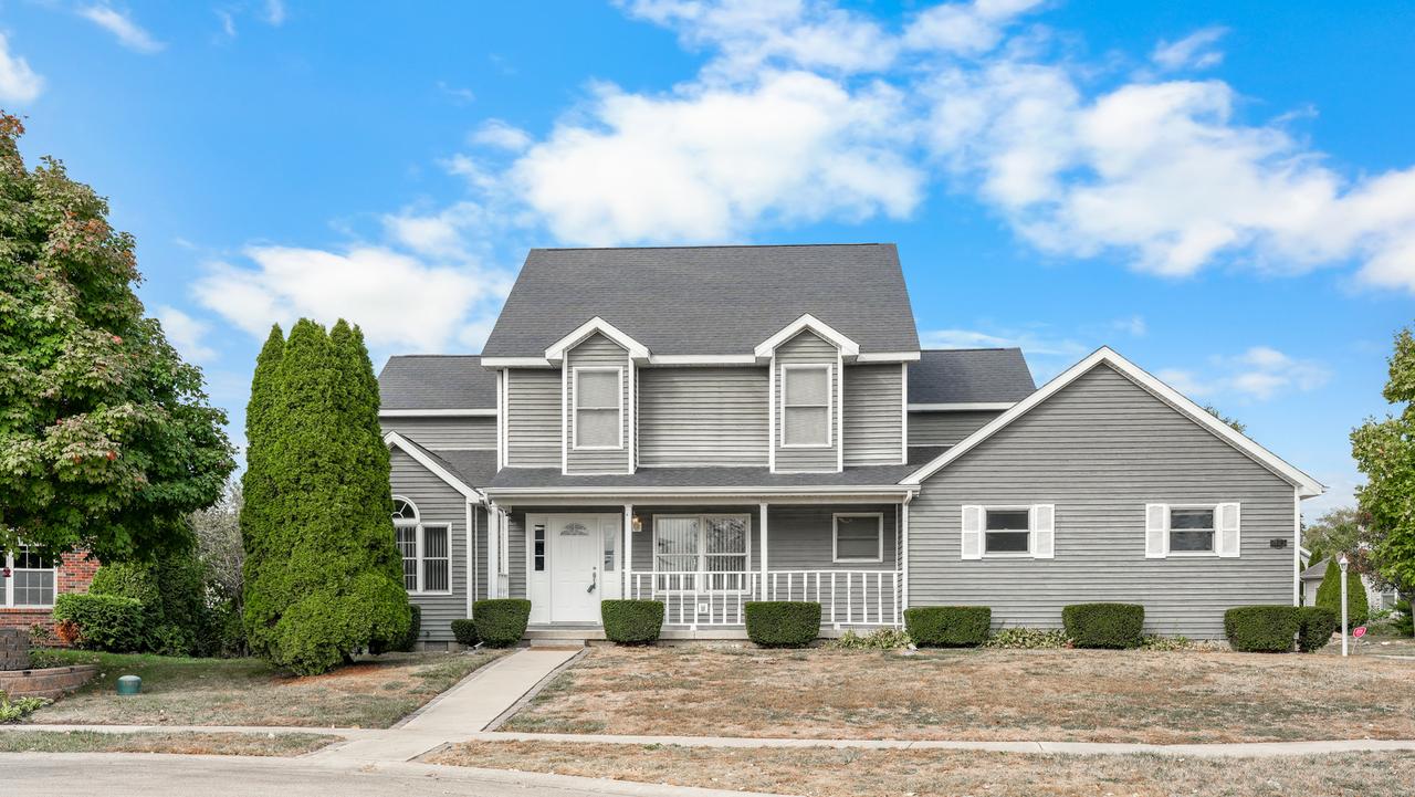 1103 Prestwick Point, Champaign, IL 61822