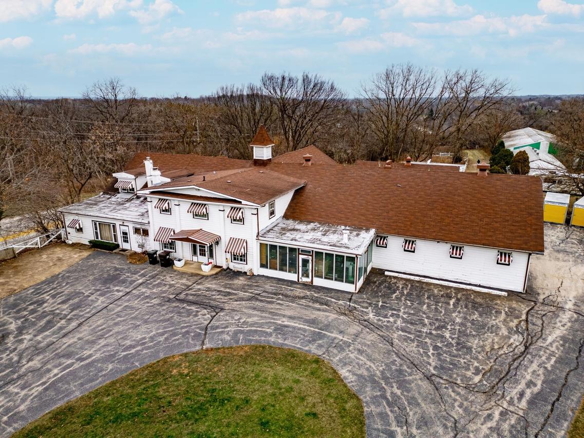 25718 Rt 22 Rd., Barrington, IL 60010