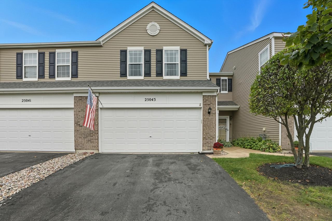 25043 Clare Cir., Manhattan, IL 60442