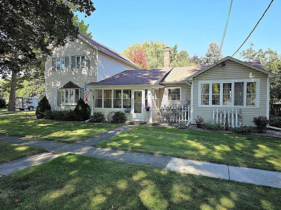 18 W Steward St., Plano, IL 60545