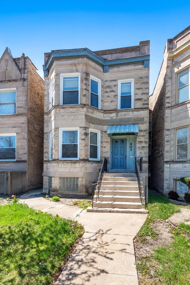 403 N Humphrey Ave., Oak Park, IL 60302