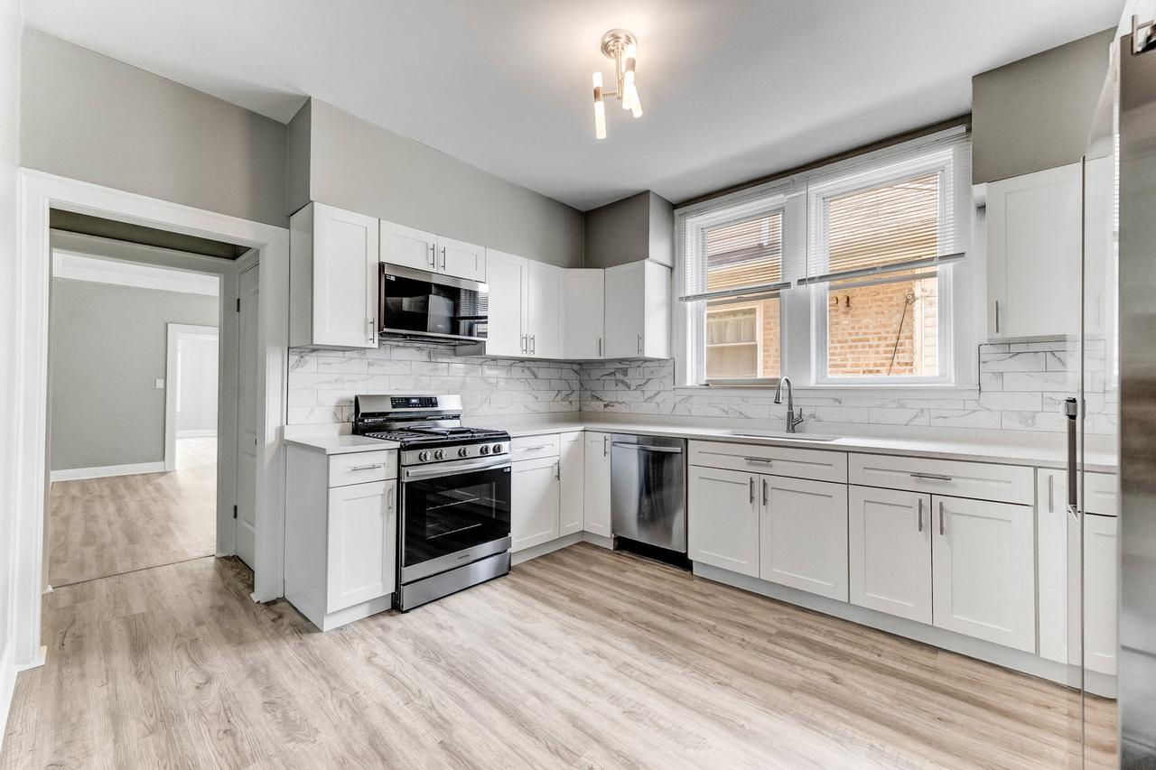 8510 S Blackstone Ave., Chicago, IL 60619