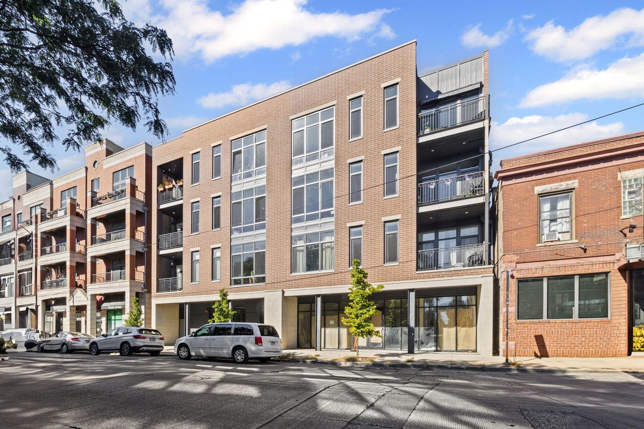 1824 W Foster Ave. #302, Chicago, IL 60640