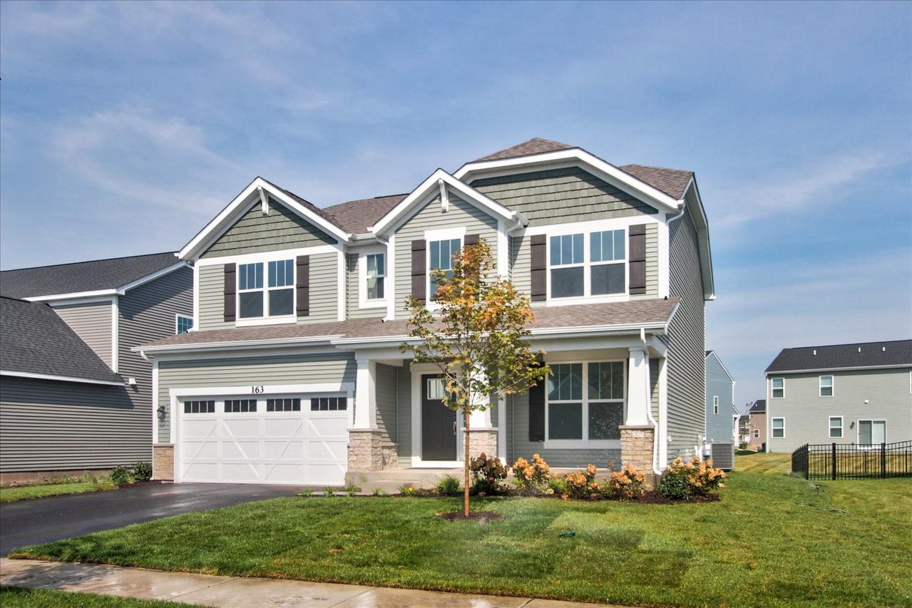 163 Piper Glen Ave., Oswego, IL 60543