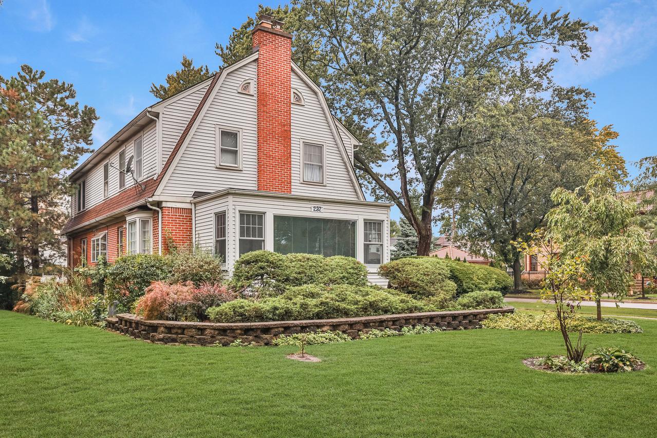 [Address Hidden by Seller], Park Ridge, IL 60068