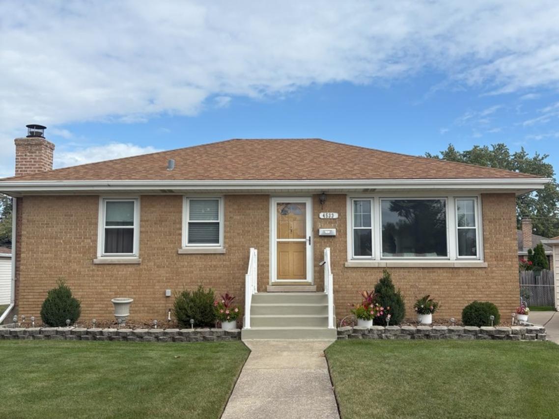 4533 Hirschberg Ct., Schiller Park, IL 60176