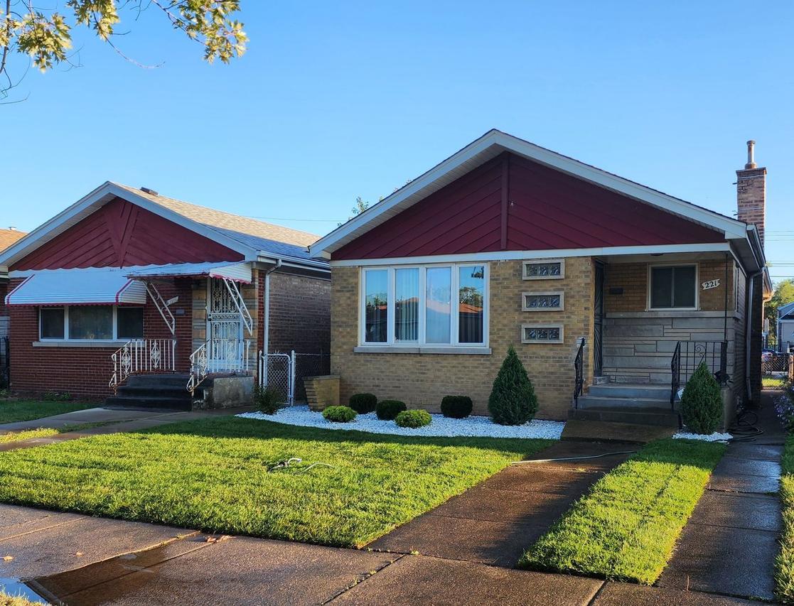 221 E 89th Pl., Chicago, IL 60619