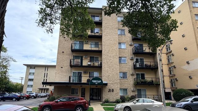 New Homes with Master Bedrooms on the 1st Floor in Forest Park: October 11th to October 17th