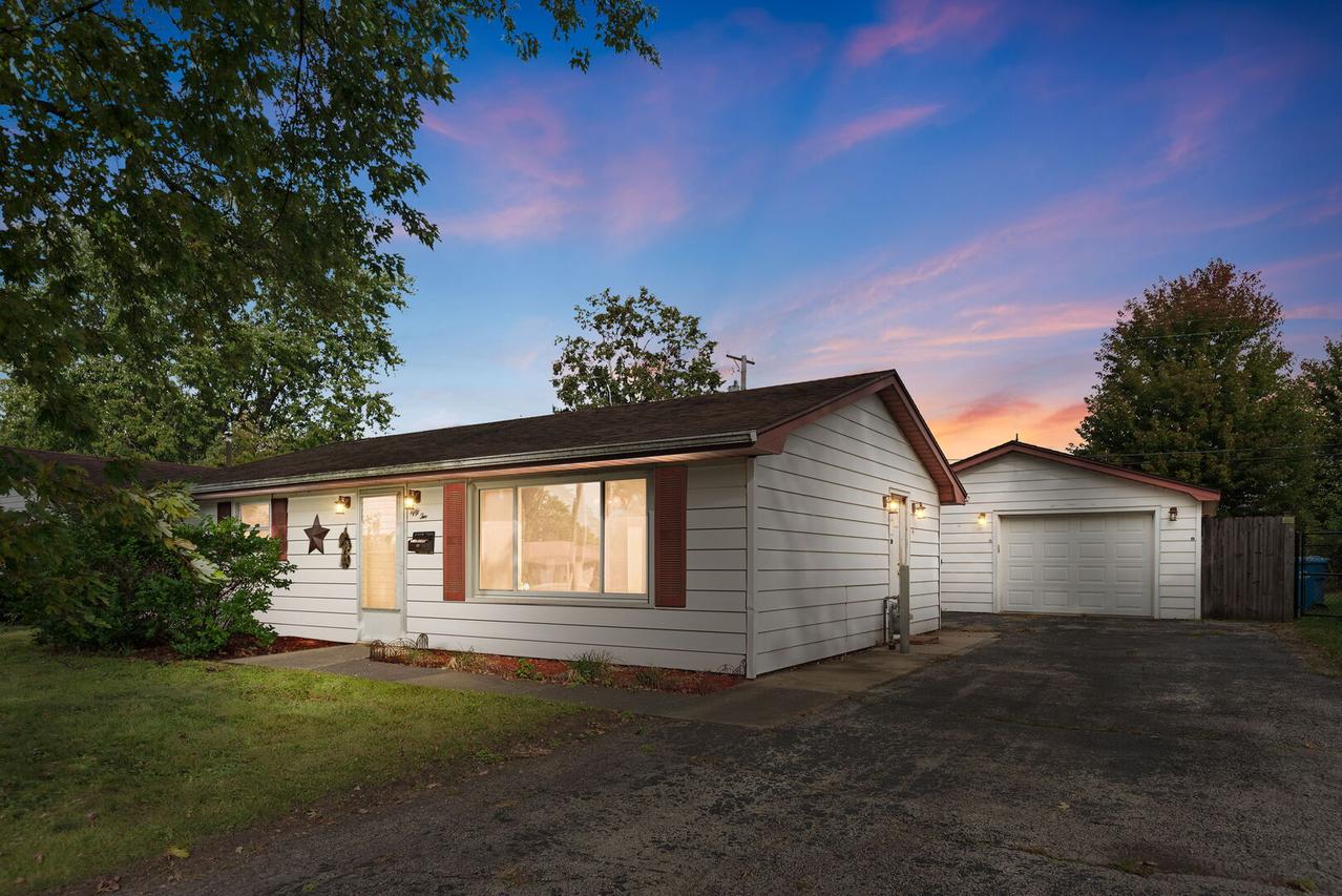 52 Hanson Dr., Bourbonnais, IL 60914