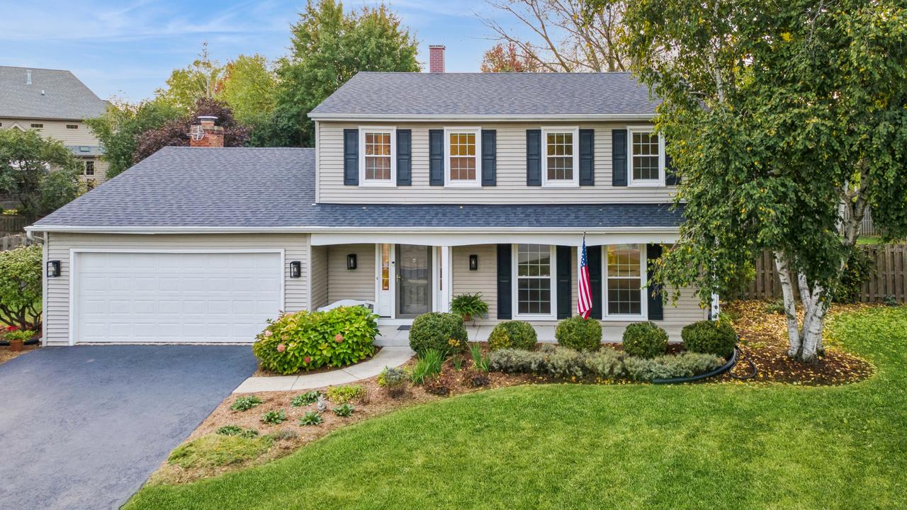 1940 Chippewa Dr., Wheaton, IL 60189