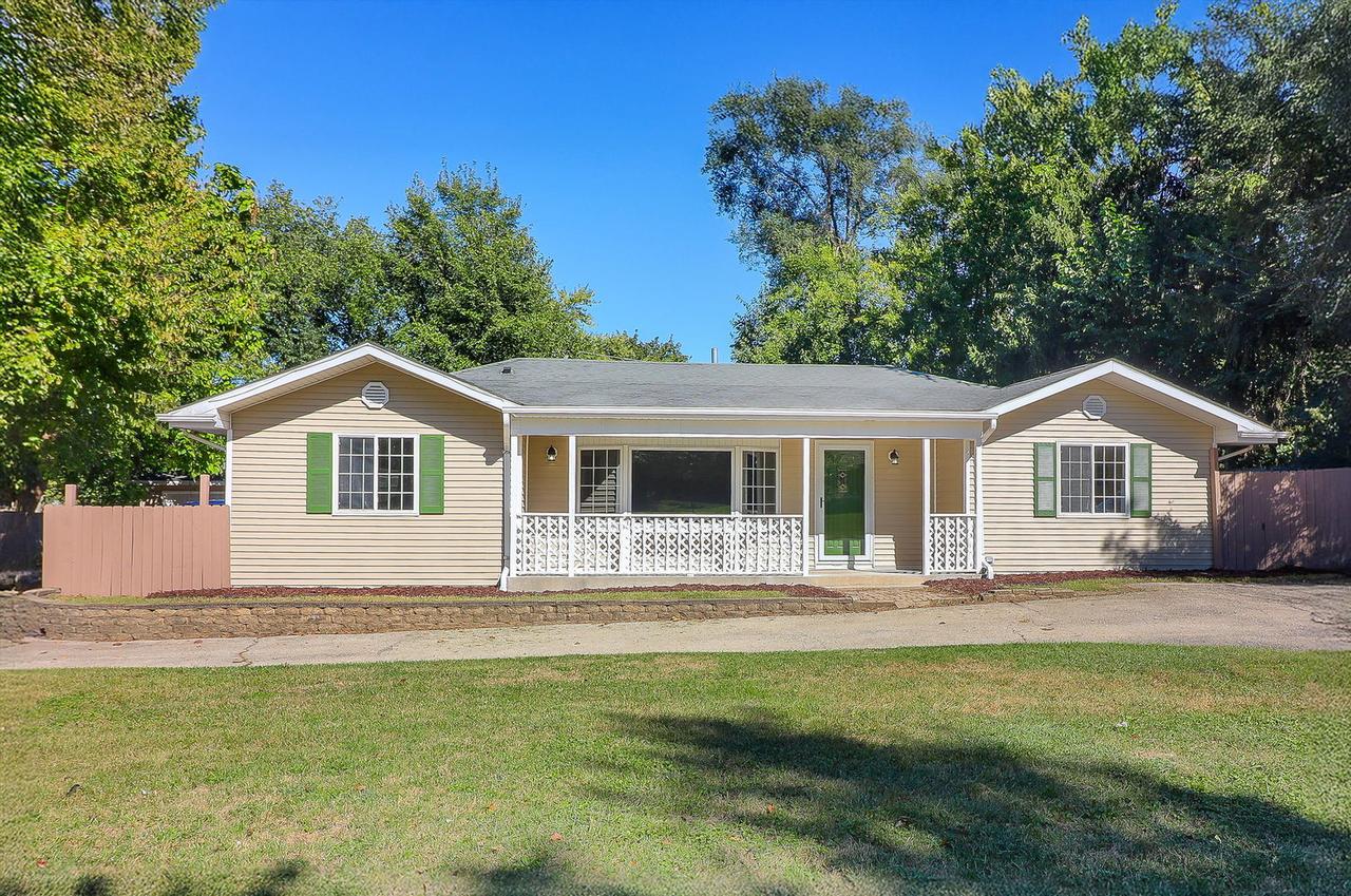 513 Conant Ave., Joliet, IL 60435