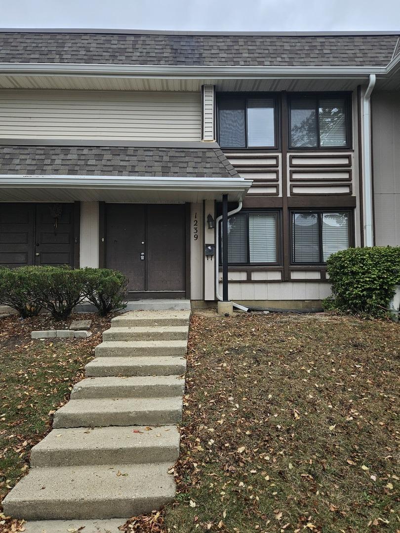 1239 San Simeon Dr., Hanover Park, IL 60133
