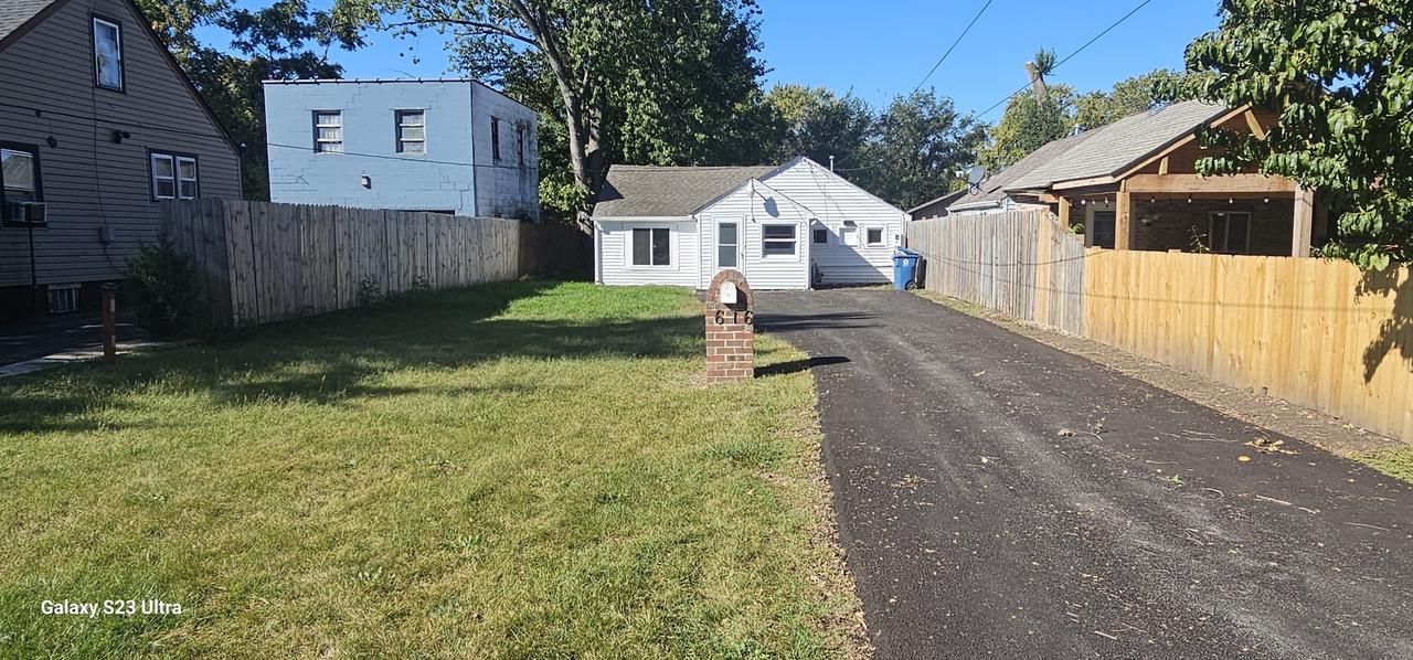 616 Morton St., Aurora, IL 60506