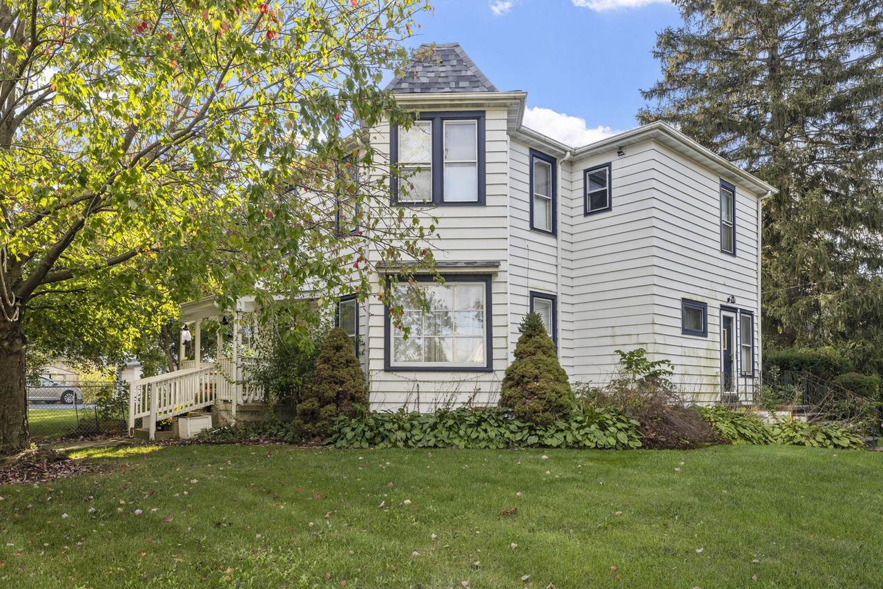 202 Hickory St., New Lenox, IL 60451