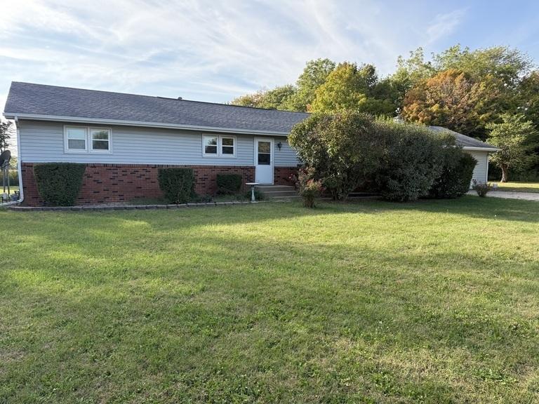 9589 Hennepin Florid Rd., Hennepin, IL 61327