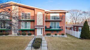 9609 S Komensky Ave. #204, Oak Lawn, IL 60453