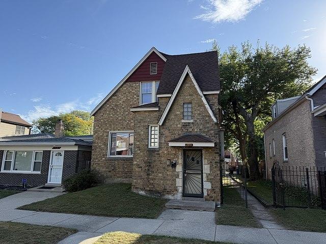 7711 S Champlain Ave., Chicago, IL 60619