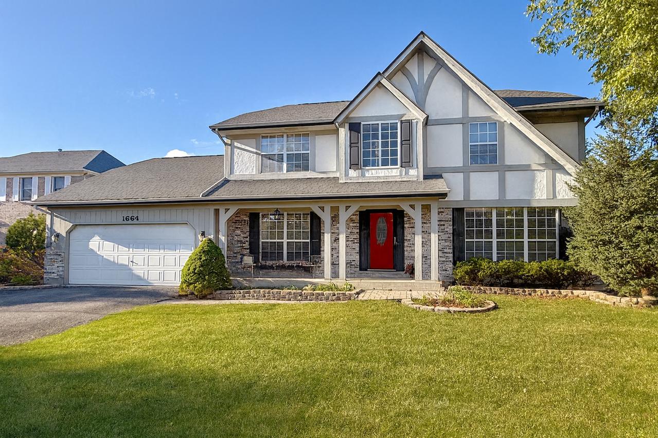 1664 Brighton Dr., Mundelein, IL 60060