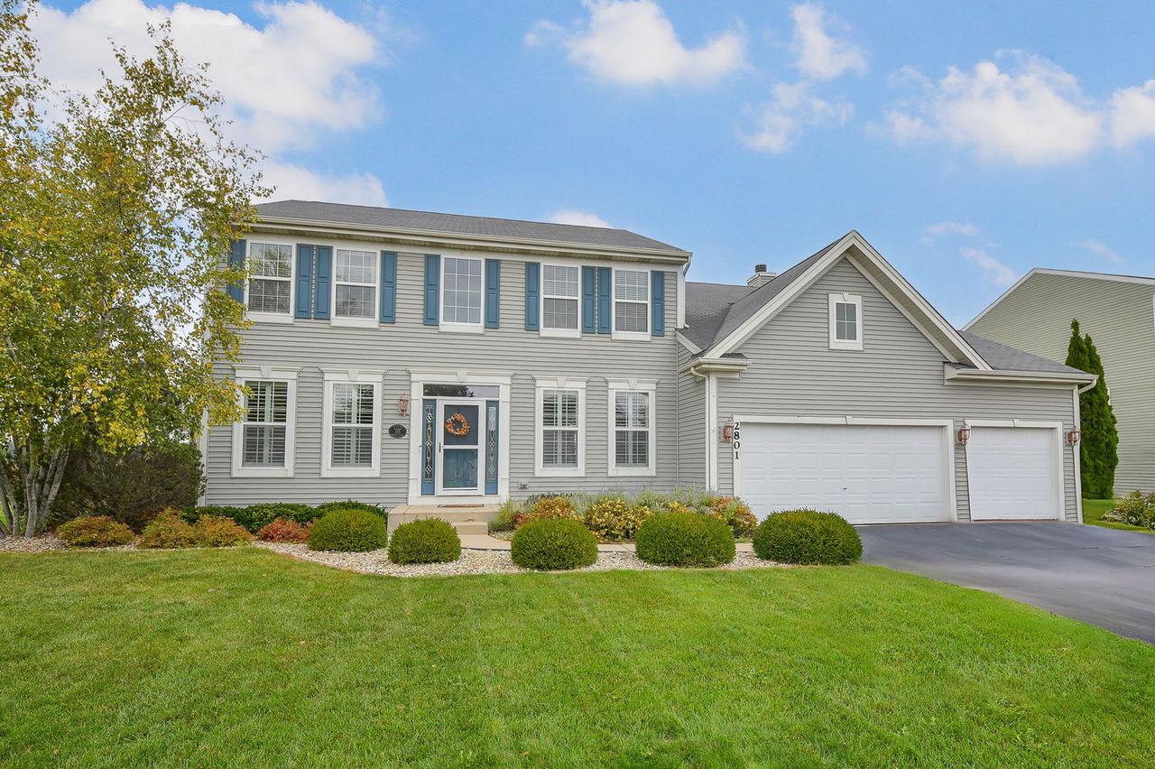 2801 Haydn St., Woodstock, IL 60098