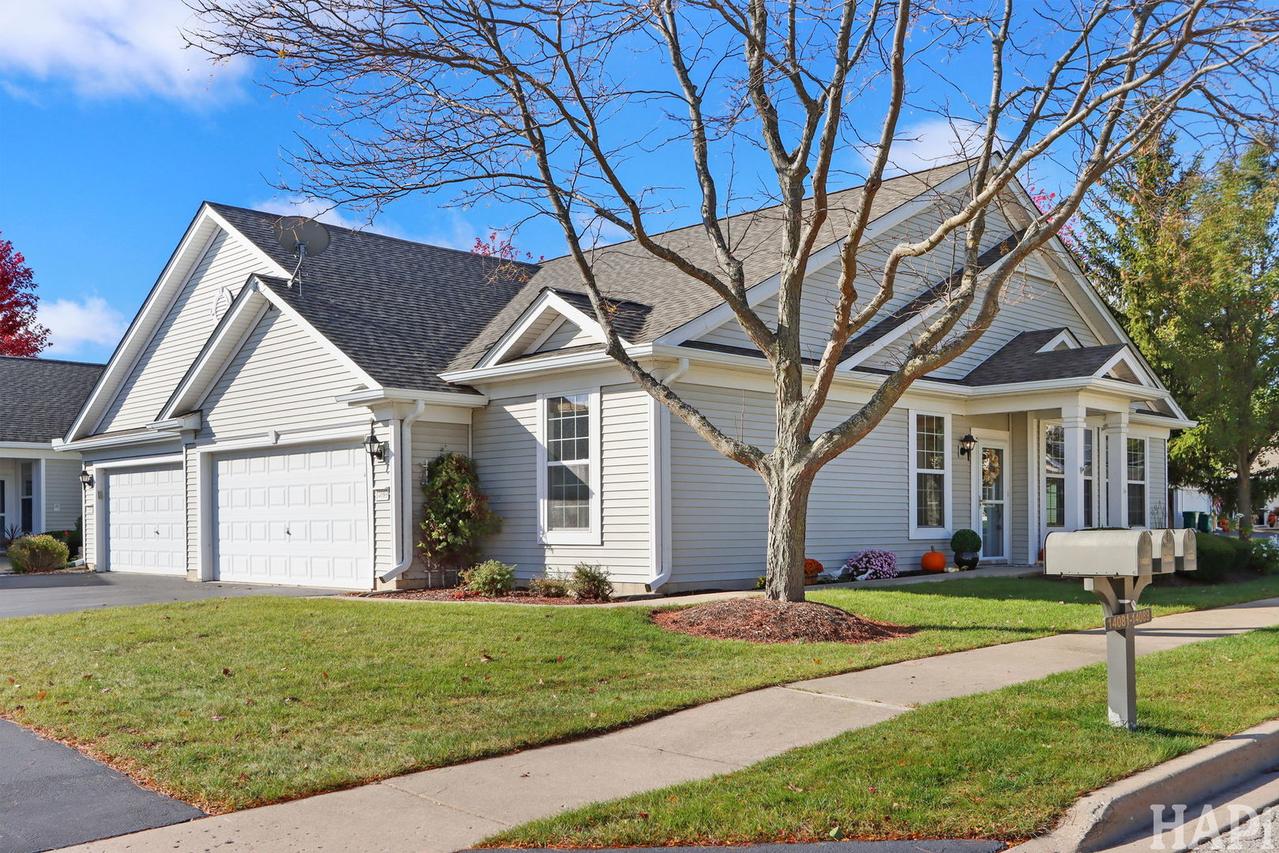 14089 Moraine Hills Dr., Huntley, IL 60142