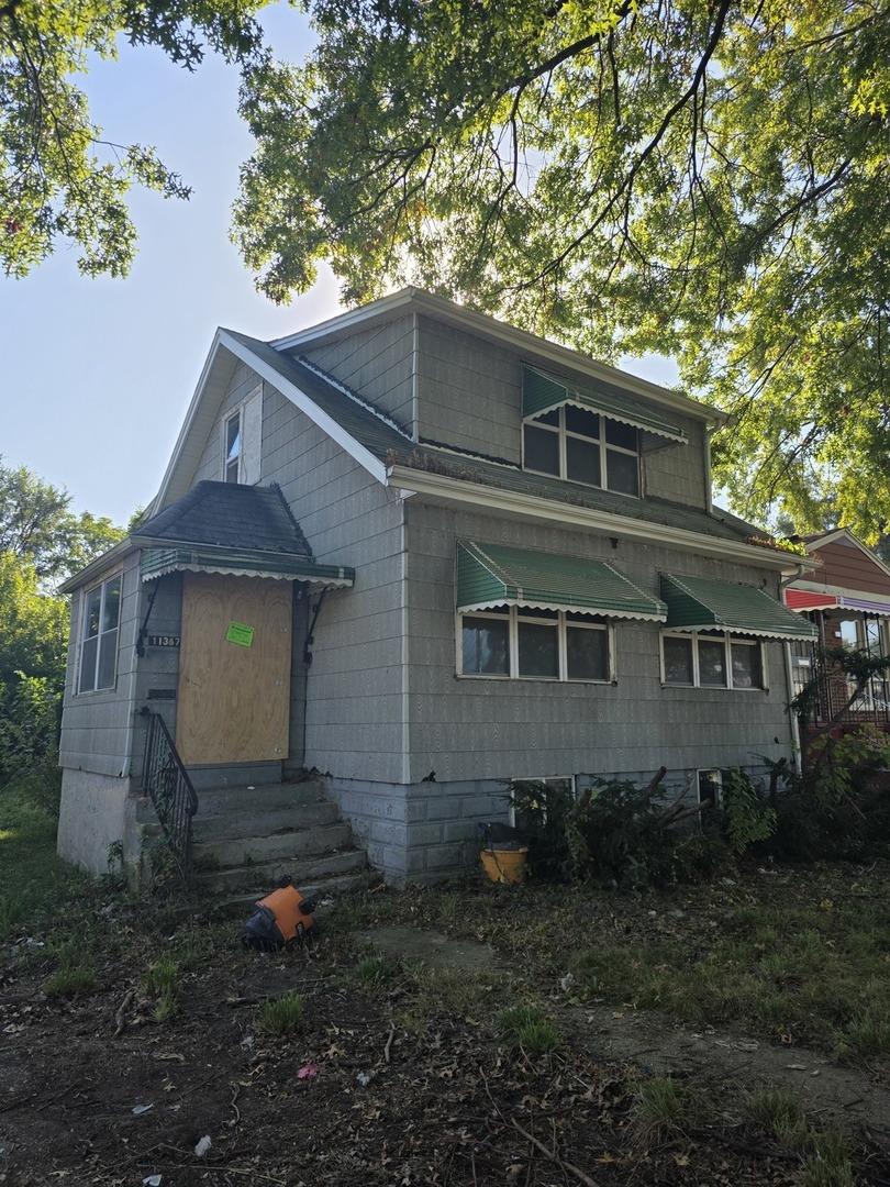 11367 S Aberdeen St., Chicago, IL 60643