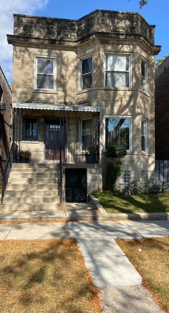 4022 W Cermak Rd., Chicago, IL 60623