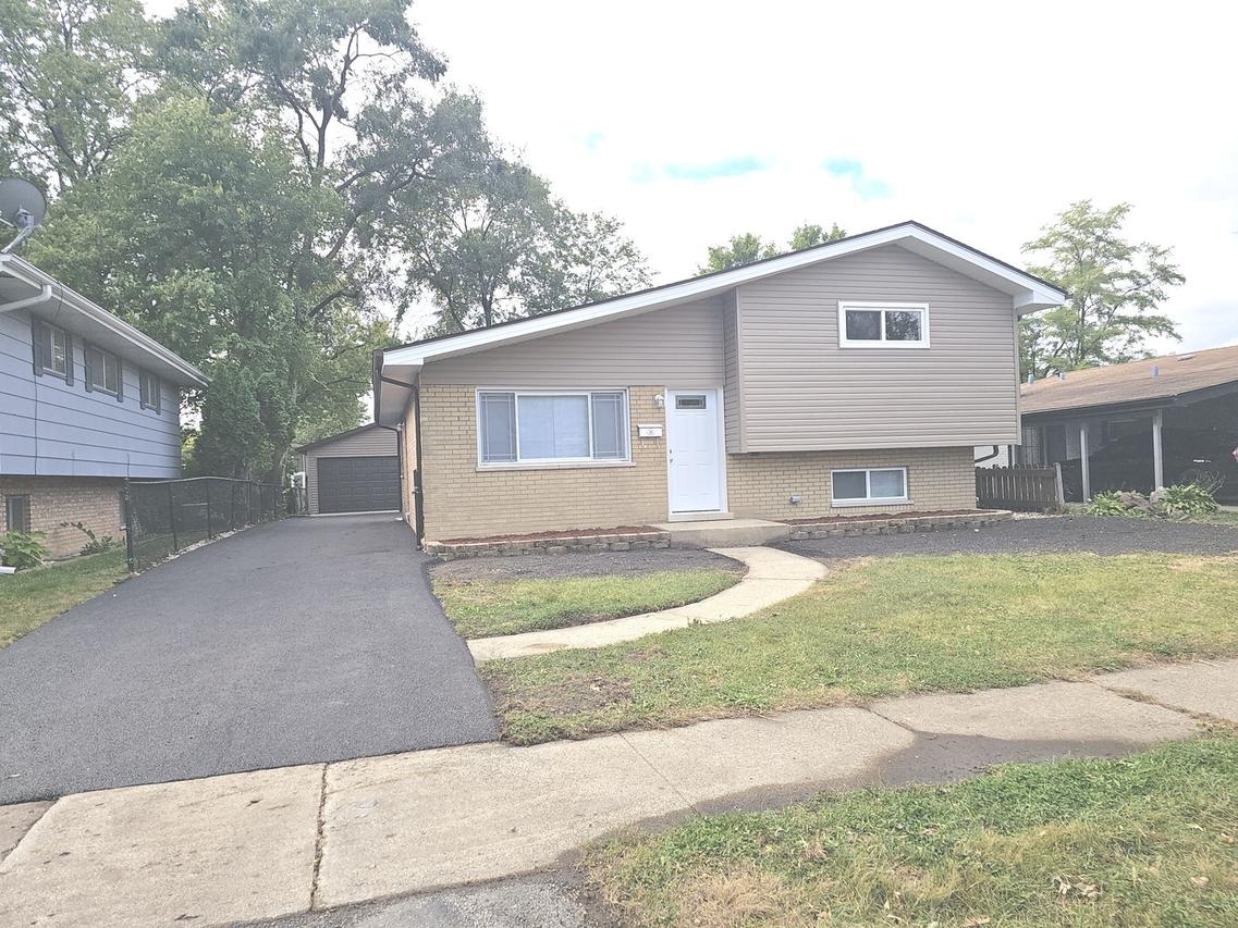 14926 Kenton Ave., Midlothian, IL 60445