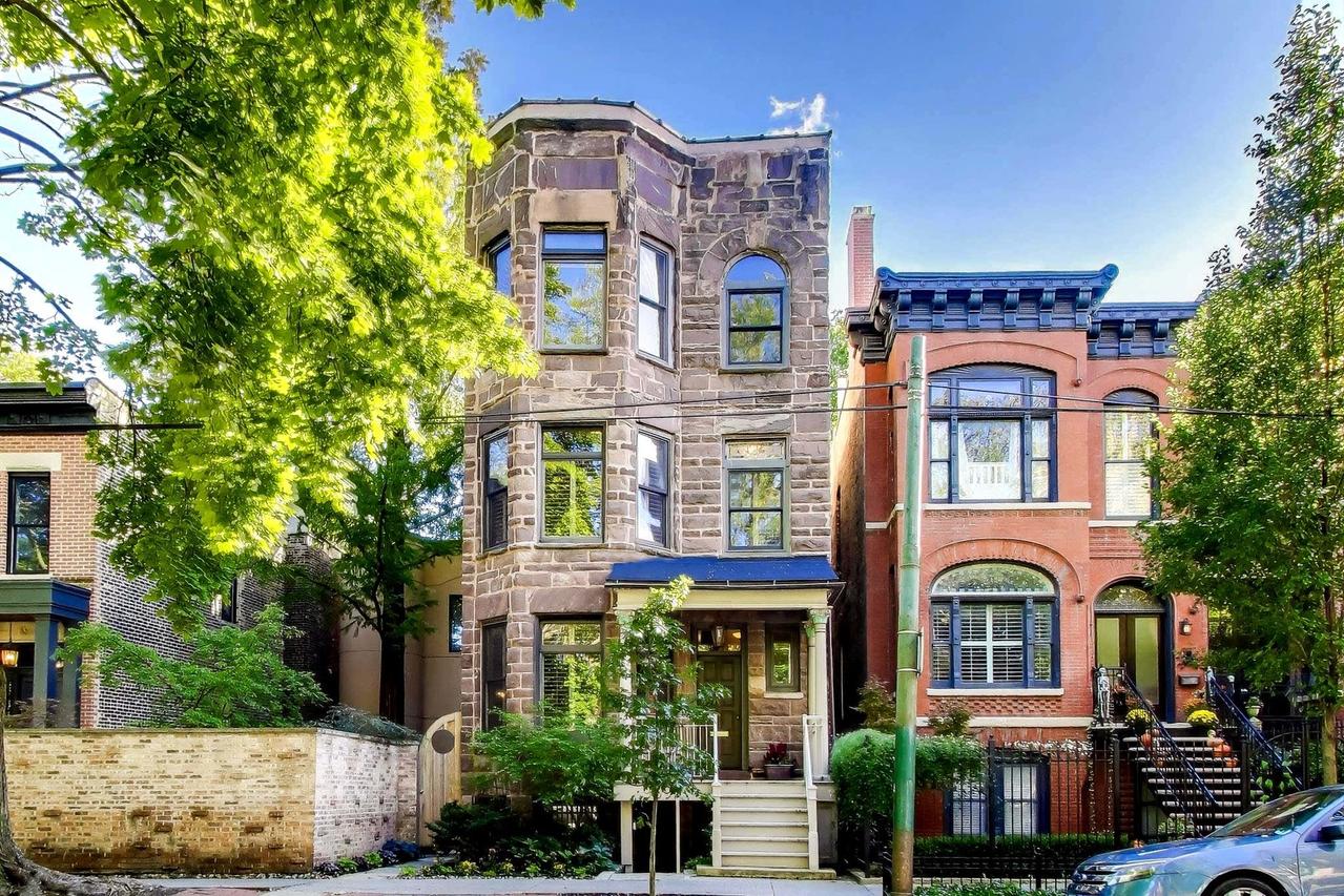 907-909 W Webster Ave., Chicago, IL 60614