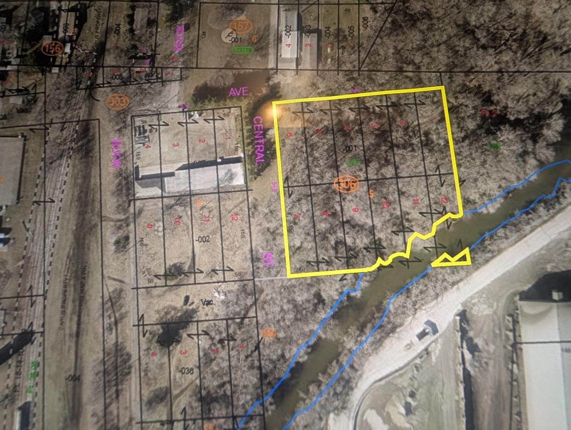 0000 Central & N Ave., Lasalle, IL 61301