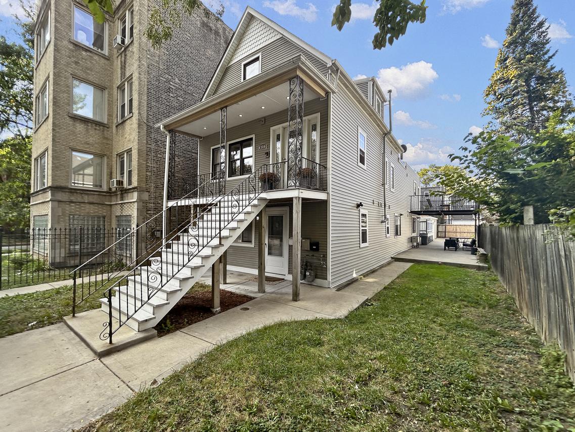 4304 N Lawndale Ave., Chicago, IL 60618