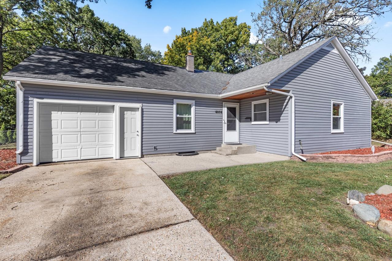 4814 Illinois St., Loves Park, IL 61111