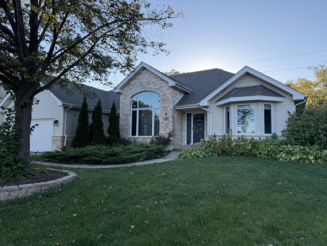 513 Pueblo Dr., New Lenox, IL 60451
