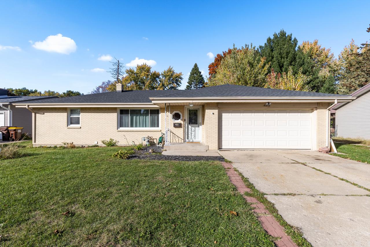 4012 Highcrest Rd., Rockford, IL 61107