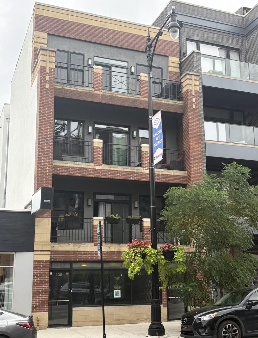 3059 N Lincoln Ave. #B, Chicago, IL 60657