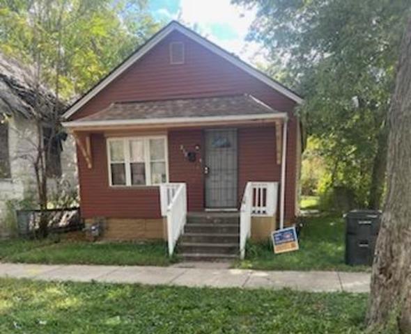 219 E 136th St., Chicago, IL 60827