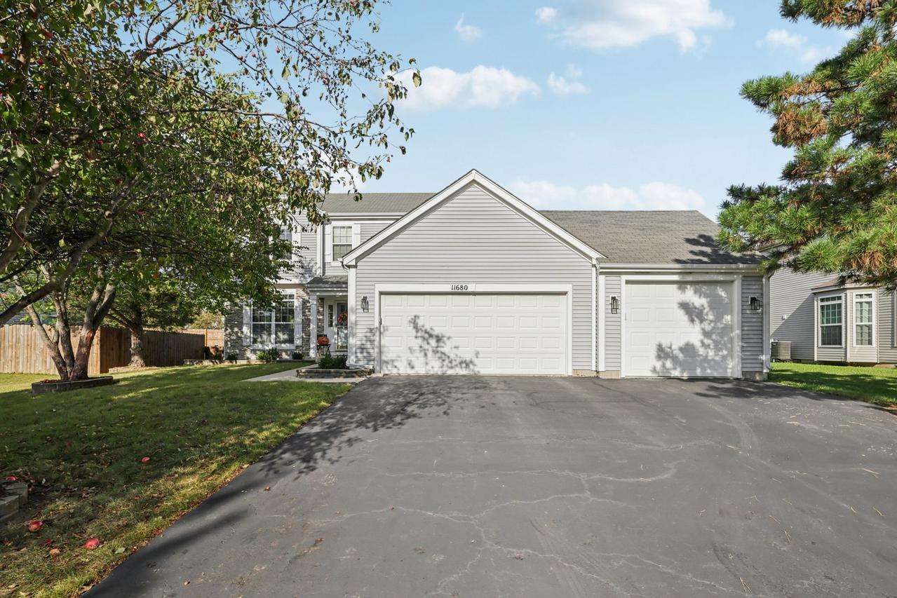 11680 Cape Cod Ln., Huntley, IL 60142