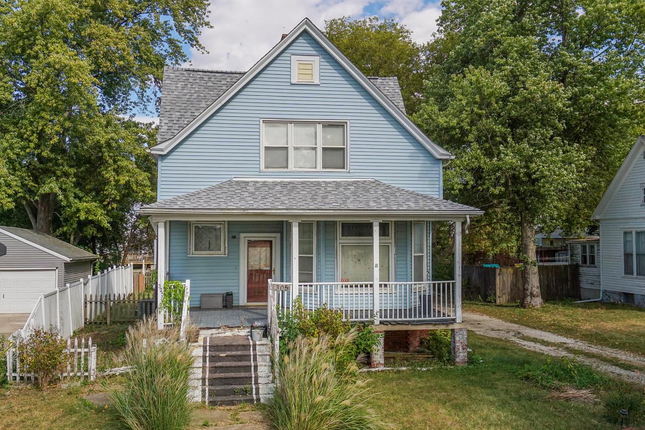 305 W Boundary St., Stanford, IL 61774