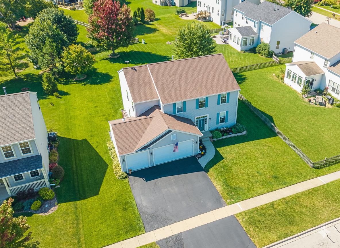 2441 Haydn St., Woodstock, IL 60098