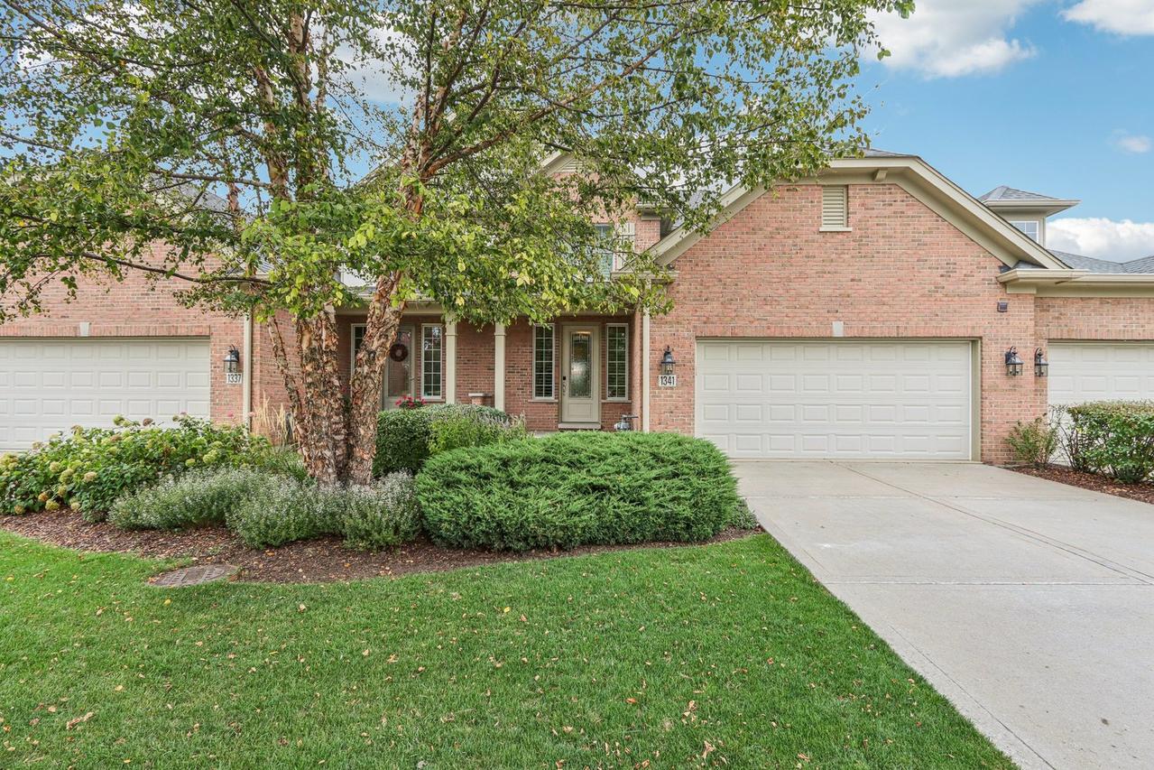 1341 Ashbury Cir., Lemont, IL 60439
