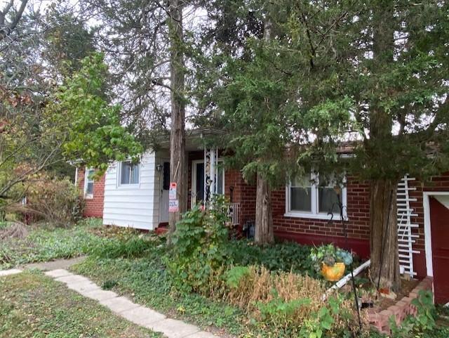 1994 N 2753rd Rd., Ottawa, IL 61350