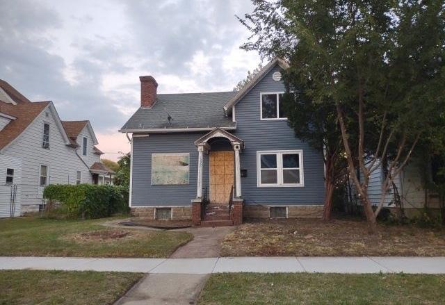 1326 S 5th St., Rockford, IL 61104