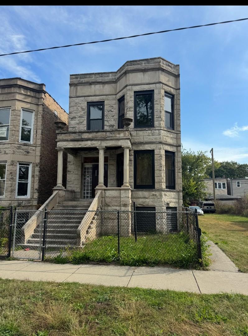 5419 S Aberdeen St., Chicago, IL 60609
