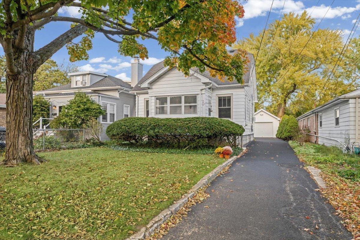 [Address Hidden by Seller], Highland Park, IL 60035
